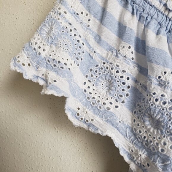 American Eagle western eyelet striped blue and white top size xs - Picture 8 of 11